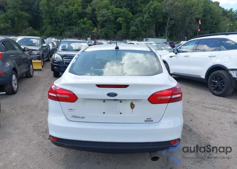 2018 Ford Focus Se из США, поврежденный, VIN 1FADP3FEXJL202948